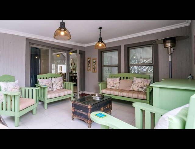 4 BEDROOM HOUSE FOR SALE IN BLUE MOUNTAIN VILLAGE